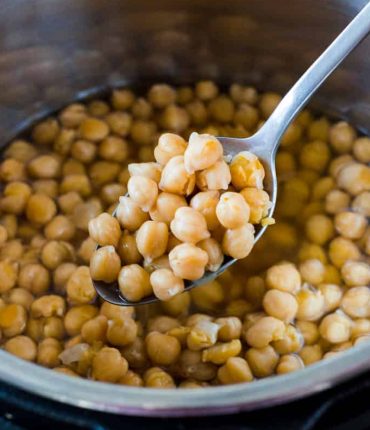 Instant Pot Chickpeas