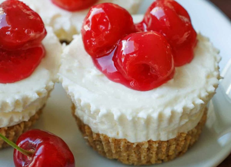 Mini-Cheesecakes-2.jpg