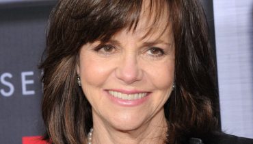 Sally Field, 76, Shuns Plastic Surgery Amidst Hollywood Ageism Fight