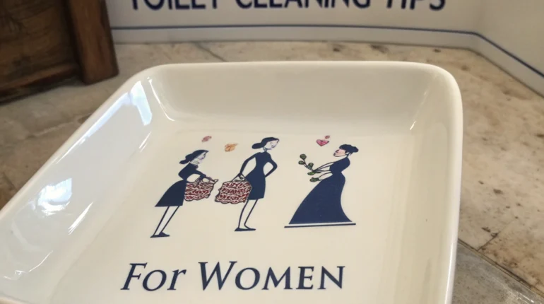 3 Genius Toilet Cleaning Hacks Every Woman Should Know